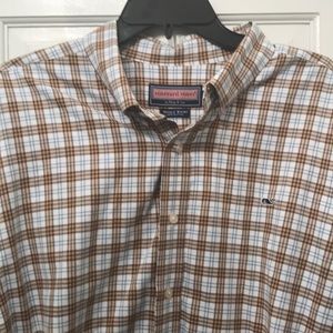 Vineyard Vines Button Down XL Plaid